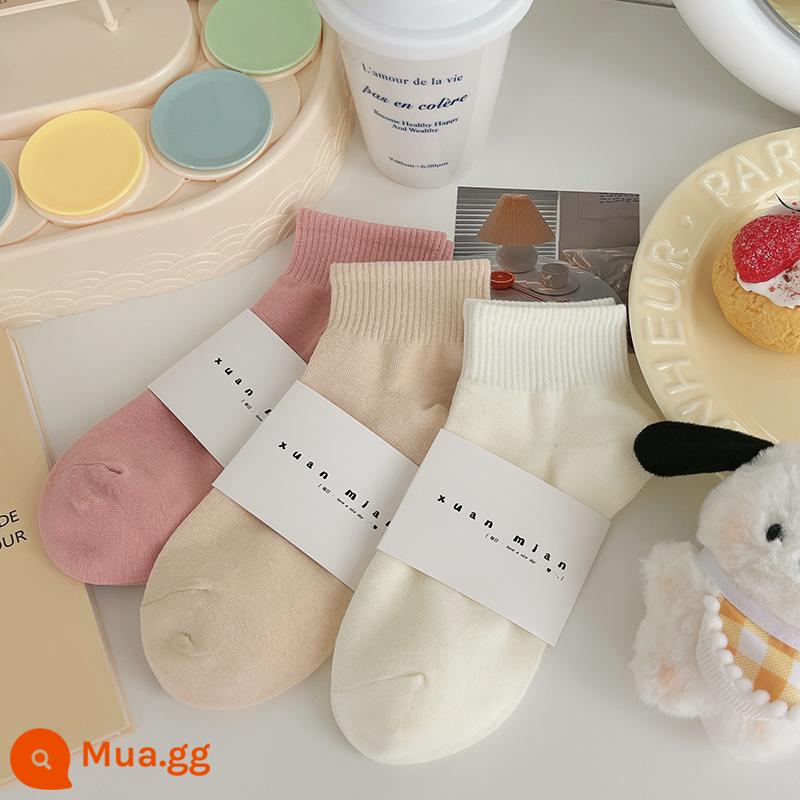 Vớ ống ngắn màu trơn mùa hè dành cho nữ cotton nguyên chất phần mỏng Sinh viên Nhật Bản thể thao màu vớ ngắn thể thao mùa xuân và mùa thu vớ ống giữa - Trà sữa bột nữ tính