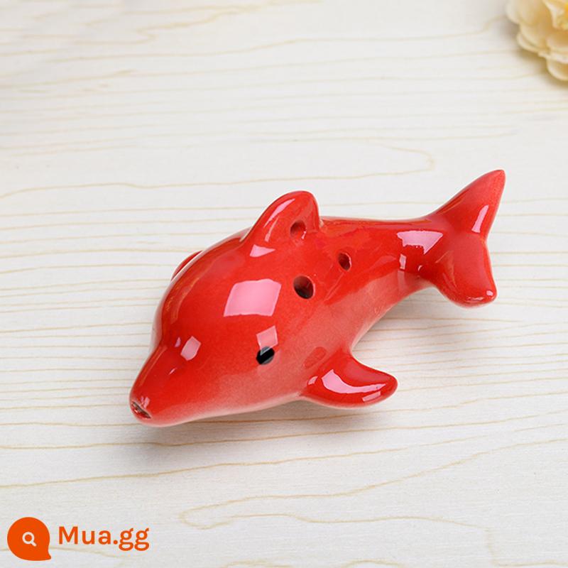 Cá heo ocarina 6 lỗ cho người mới bắt đầu gửi hướng dẫn alto C-tune học sinh bắt đầu chơi nhạc cụ sáu lỗ khắc tên chuyên nghiệp - Cá heo đuôi cong lớn màu đỏ [đầy đủ phụ kiện]