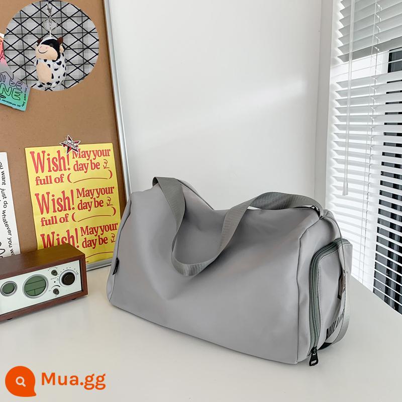 Túi du lịch Tide Thương hiệu Túi Messenger Túi Messenger Lớn -Thể thao Giải trí Thể thao Backpack nữ sinh viên tối giản Nhật Bản Bag Bag Men - Màu xám [mặt dây chuyền con bò]