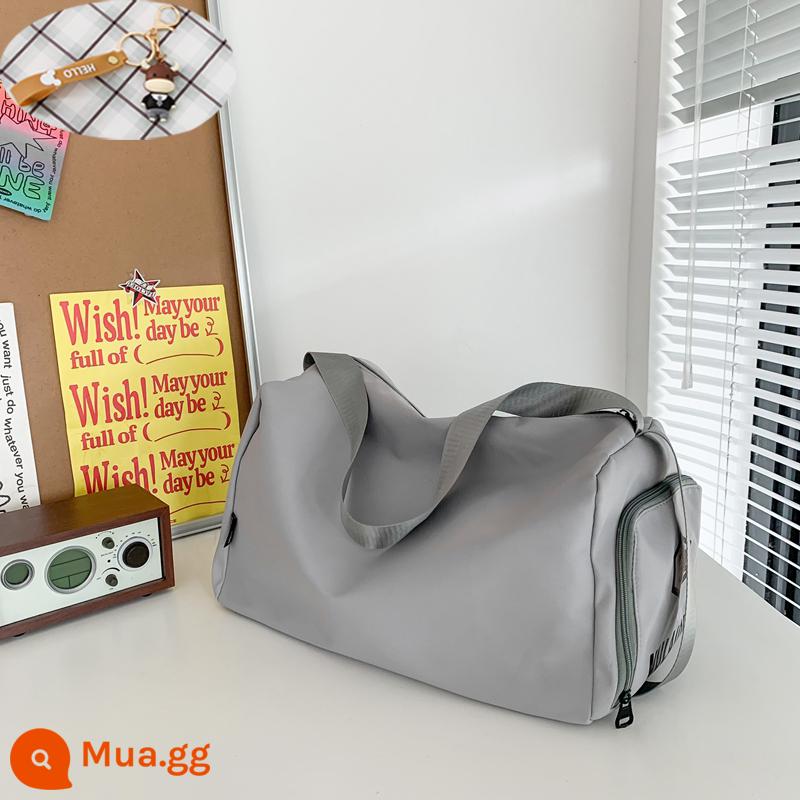 Túi du lịch Tide Thương hiệu Túi Messenger Túi Messenger Lớn -Thể thao Giải trí Thể thao Backpack nữ sinh viên tối giản Nhật Bản Bag Bag Men - Màu xám [mặt dây chuyền hình con bò]