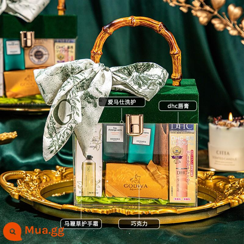 Hộp quà L'Occitane họp mặt thường niên công ty Quà sinh nhật năm mới cho phù dâu Quà cưới tay món quà nhỏ thiết thực - [Hộp Quà Xanh]+Kem dưỡng da tay+Hermès Care+Son DHC+Sôcôla