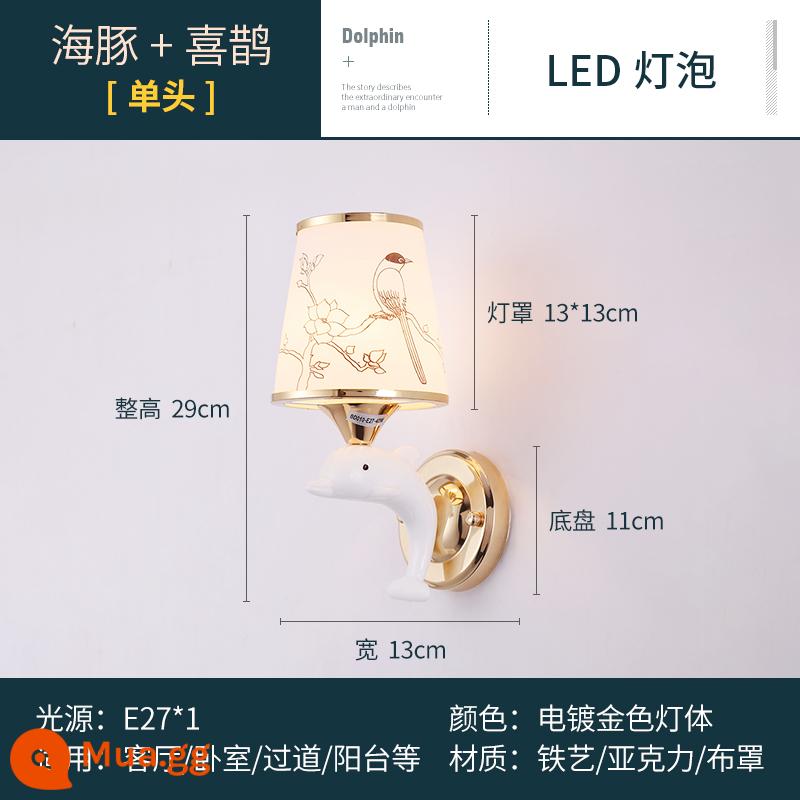 Ouguanglian cá heo nhỏ dễ thương đèn tường phòng ngủ đèn ngủ LED lối đi đèn hành lang đèn cầu thang bọc vải - Cá heo + Ác là vàng + Đầu đơn + Đèn ấm đơn sắc + Công tắc tự chuẩn bị