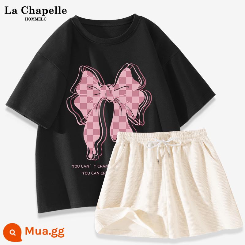 La Chapelle Bộ Đồ Thể Thao Nữ Mặc Mùa Hè 2023 Áo Thun Cotton Mùa Hè Mới Quần Short Nữ Tay Ngắn 2 Bộ - Đen (nơ lớn hồng) + quần trắng sữa (trống)