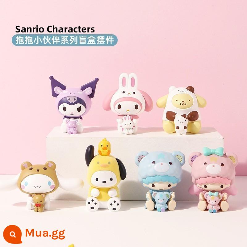 Quà tặng sinh nhật Sanrio Kuromi cho bé gái dịp Giáng sinh, hộp mù quà tặng hợp thời trang cho bạn thân, hộp quà mẫu cho bạn gái - Hộp mù dòng Hug Buddy (hộp đầy đủ 6 miếng)