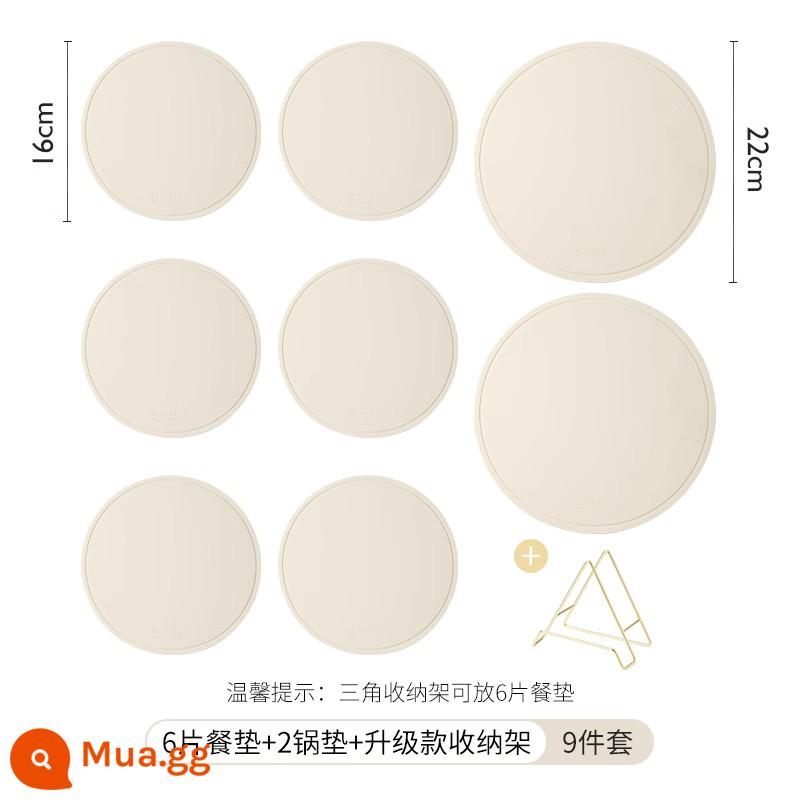 Thảm cách nhiệt bằng silicone meelyhome Thảm lót bàn ăn chống bỏng Thảm lót bát đĩa Thảm lót bát đĩa Thảm lót bàn ăn chịu nhiệt độ cao - Chân dung gia đình - trắng nhạt (6 miếng lót đĩa 16cm + 2 giá đỡ ổ gà) + kệ đựng đồ nâng cấp