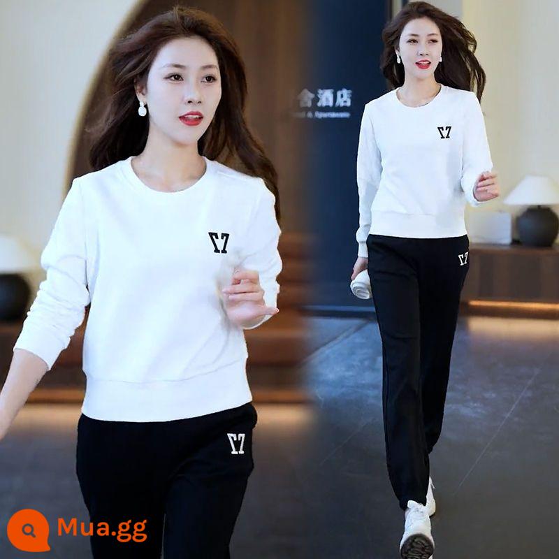 Bộ đồ thể thao có hàm lượng cotton cao thường ngày cỡ lớn dành cho nữ xuân thu 2023 quần thể thao hai mảnh cotton dày mới thời trang - Trắng