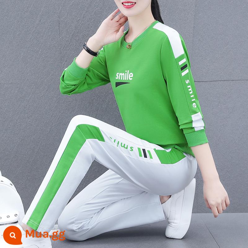 Đồng phục thể thao giữa Woodpecker Middle Mom and Women Set Set Set Women Autumn and Winter 2022 MỚI MỚI PIE Western PITE - Màu xanh lá cây [đồng phục nhóm nhảy vuông]