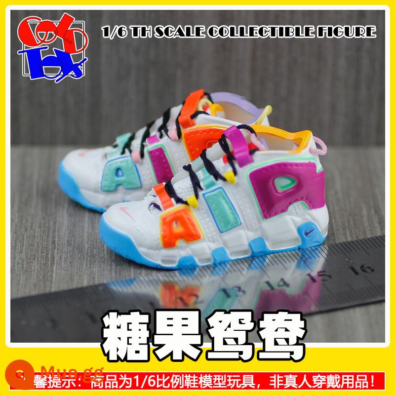 Hợp thời trang Handmade Sneakers Model Stereo Model Mini Shoes Pippen Series Trang trí quà tặng [Mẫu Zhongshan] - Kẹo quýt vịt [cặp]