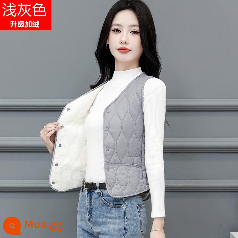 2023 Mùa Thu Đông Phong Cách Mới Xuống Cotton Áo Vest Cho Nữ Plus Nhung Pony Kẹp Dày Giữ Nhiệt Áo Kích Thước Lớn Ôm Sát áo Ghi Lê - Xám (nâng cấp thêm nhung)