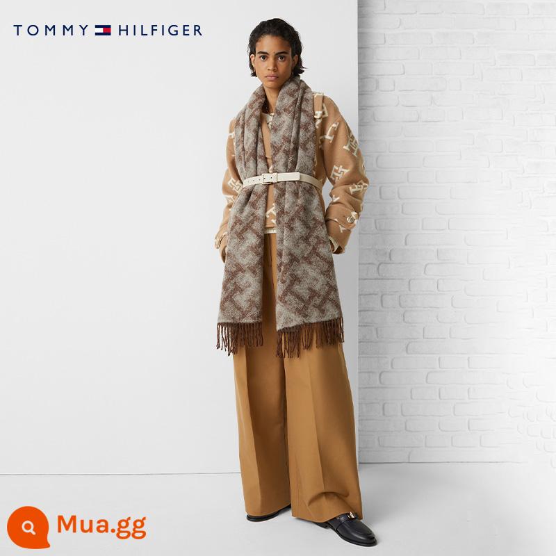 Tommy Magic Vuông Thu Đông Nam Nữ Cùng Phong Cách Len Phối Dạ Nỉ Tua Rua Quà Tặng Khăn Quàng Cổ AW0AW13899 - GW8 màu nâu xám