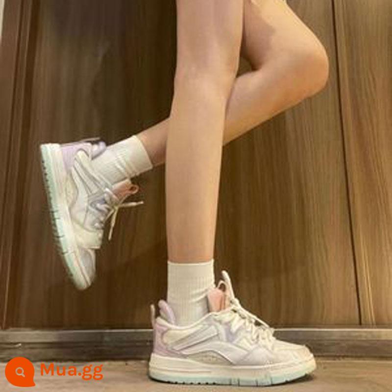 Li Ning giày nữ ban giày mới trắng cao su thô giày Weiwu PRO mùa đông giày thể thao nữ AETR006 - bánh macaron