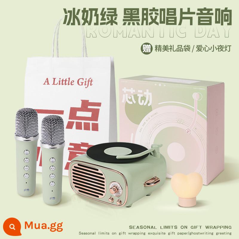 Đồng hồ báo thức ghi âm vinyl âm thanh cổ điển Đồng hồ báo thức Bluetooth micro karaoke không dây tại nhà làm quà tặng sinh nhật cho người bạn thân nhất của bạn - [Phiên bản Clear Sky Green★Double Wheat]Đèn ngủ tình yêu★Túi quà★Tuổi thọ pin siêu dài★Hiệu ứng âm thanh vòm Bluetooth 5.3★360°