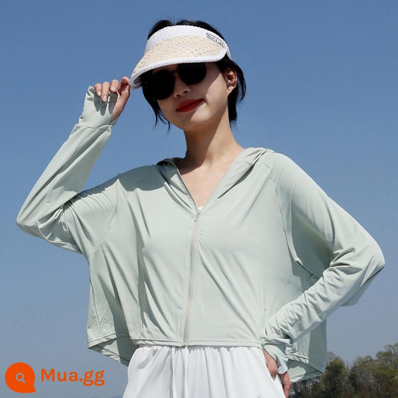 Jiaoxia Forest Ice Silk Quần áo chống nắng Quần áo chống nắng chống tia cực tím Quần áo chống nắng đi biển mùa hè Quần áo da cỡ lớn 2024 Phụ nữ phong cách mới - Áo choàng màu xanh matcha có vành nhựa vinyl nâng cấp