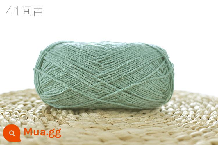 Xue Feier búp bê dễ thương 4 sợi sữa sợi cotton handmade DIY dệt kim móc búp bê sợi cotton bé len bóng bé - màu xanh da trời