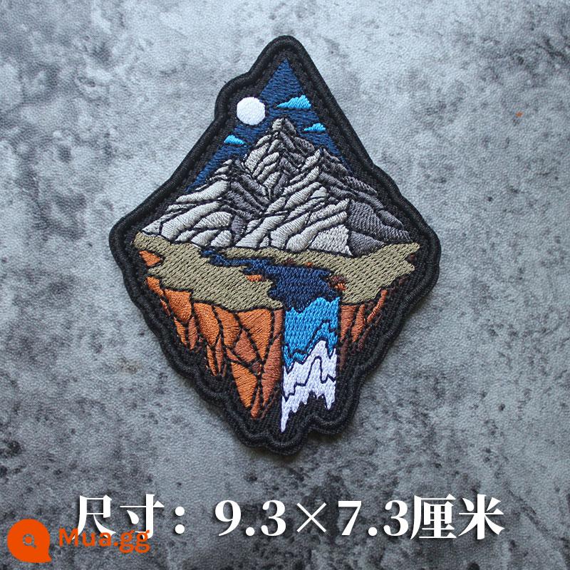 Thêu Velcro Scenic Morale Patch Phiêu lưu ngoài trời Cắm trại Traveller Keo Armband Morale Patch - núi và sông