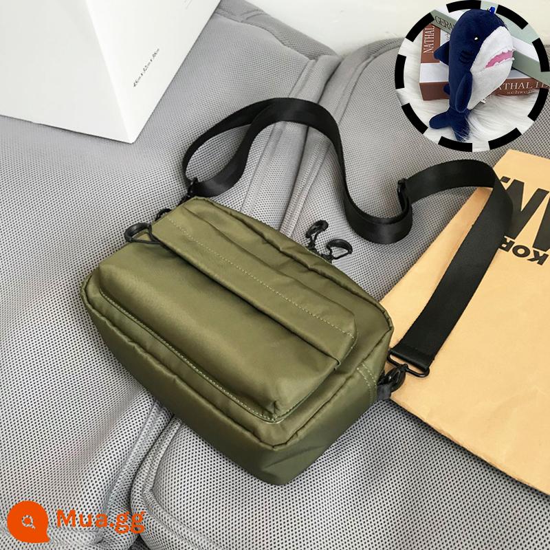 Túi satchel túi đeo chéo thông thường cho nam túi đeo vai ins thương hiệu hợp thời trang túi treo học sinh túi nhỏ xu hướng đường phố túi xách Nhật Bản - cá mập xanh lớn