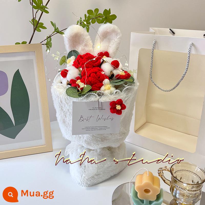 Tự chế dệt bó hoa handmade Quà Tết len đan hoa khô thành phẩm hướng dương vĩnh cửu hoa sinh nhật bestie - Bó hoa tai thỏ bông hồng đỏ phối thành phẩm: 33*18CM