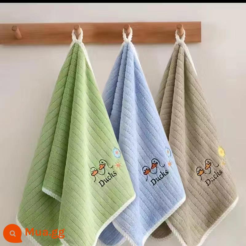 Khăn tắm trẻ em, nam nữ, tắm em bé, nhung san hô, mềm mại và thấm hút tốt hơn cotton nguyên chất, khăn lớn gia dụng người lớn - Vịt Happy (3 gói) xanh+xanh+xám