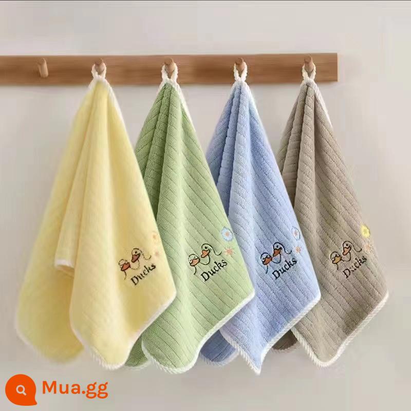 Khăn tắm trẻ em, nam nữ, tắm em bé, nhung san hô, mềm mại và thấm hút tốt hơn cotton nguyên chất, khăn lớn gia dụng người lớn - Vịt Hạnh Phúc (4 gói) vàng + xanh + xanh + xám