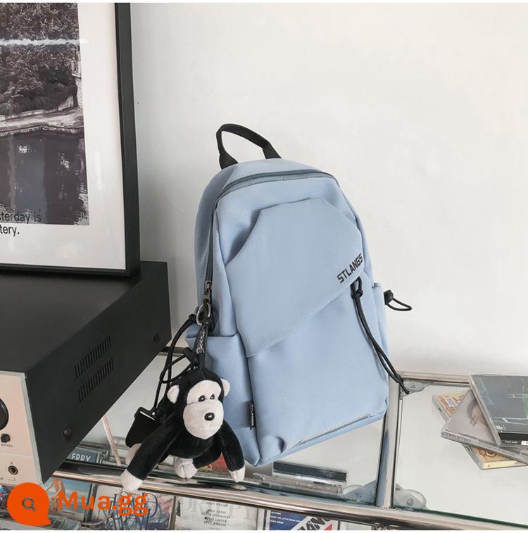 Túi ngực nam ins Thẻ thủy triều Thể thao Đường chéo ba lô bình thường Túi vai phụ nữ Backpack Backpack Backs với túi chéo nhỏ trên ngực - Màu xanh [với mặt dây chuyền khỉ đột]