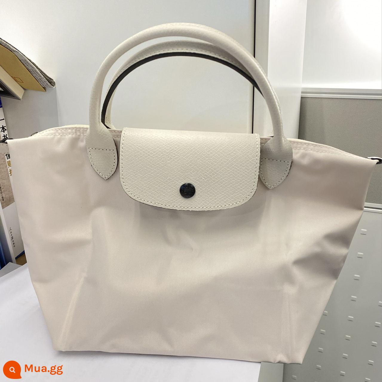 Túi đựng bánh bao nylon cho nữ 2023 túi tote đa năng mới có sức chứa lớn túi mẹ túi xách siêu nhẹ - Kích thước nhỏ màu hồng và trắng [logo quầy] [với da bò lớp đầu tiên]