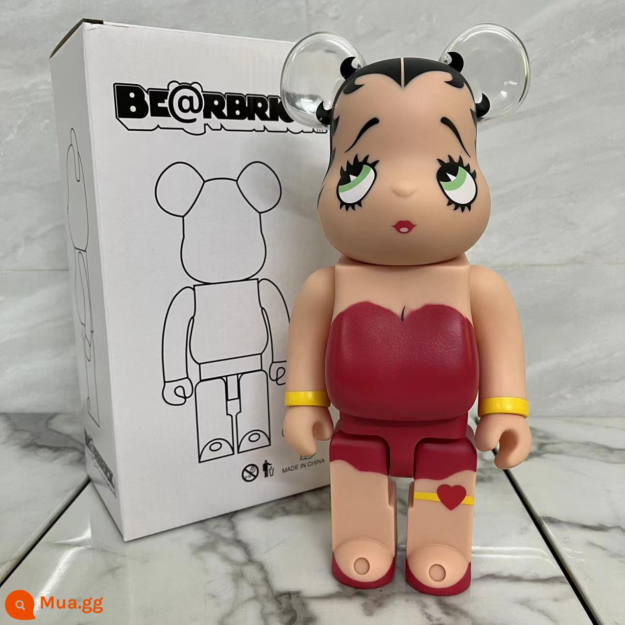 Bearbrick lưới đỏ bạo lực gấu búp bê trang trí phòng khách xây dựng mô hình khối búp bê gấu dâu tây gấu mù hộp quà tặng - màu đỏ betty