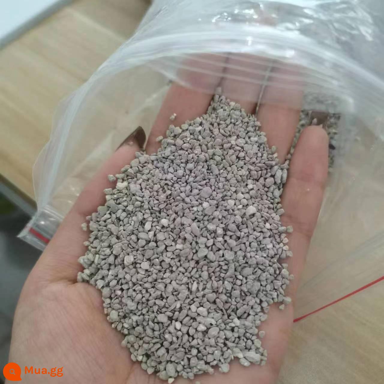 Tân Cương miễn phí vận chuyển than hoạt tính bentonite mèo khử mùi hấp thụ nước dễ kết tụ 10 kg đồ dùng cho mèo nhà mèo - Nghiền quặng thô gốc natri 4,5kg mỗi túi 4,5kg