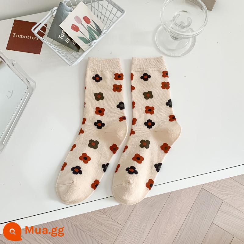 CrazySox Mới Ins Triều Tất Nữ Nhật Bản Kẻ caro Tất Hoa Nữ Giữa Ống Cotton Kẻ Sọc Tất - hoa cổ điển