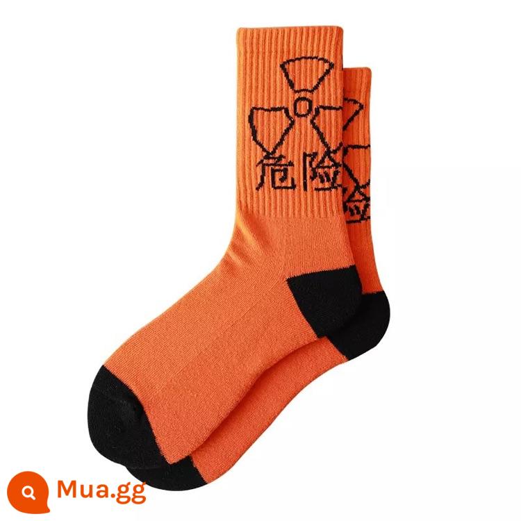 Dòng sản phẩm tất bông có hoa văn CrazySocks tất thể thao tất cả các trận đấu theo xu hướng đường phố tất ống giữa dành cho nam và nữ - trái cam nguy hiểm