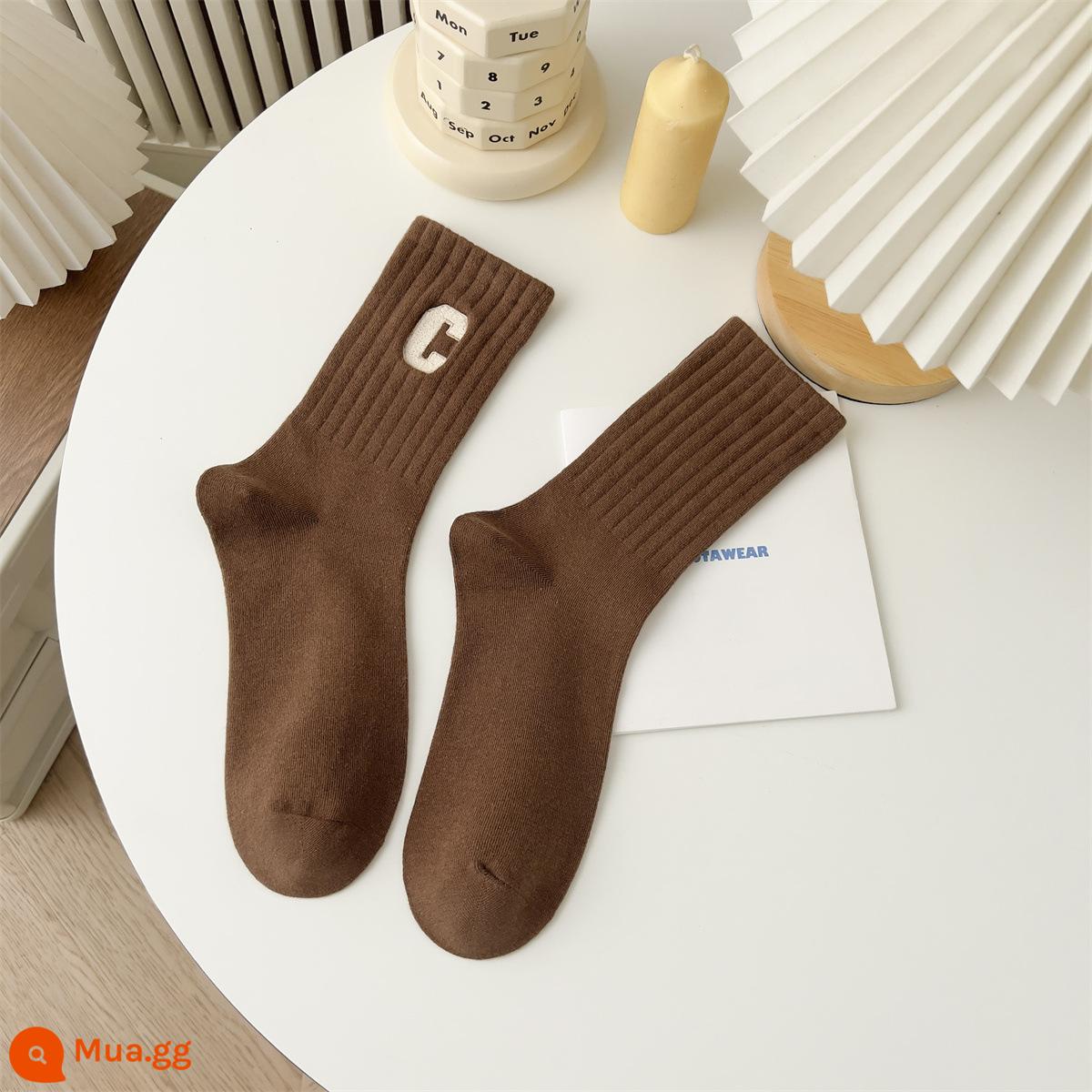 CrazySox Hàn Quốc Tất Nữ Cotton Chải Kỹ Thêu Chữ Big C Đại Học Gió Thể Thao Ins Tất - nâu nhạt