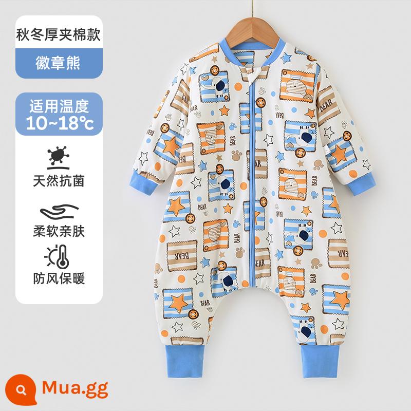 Túi ngủ cho bé Jingqi mùa xuân, mùa thu và mùa đông kẹp tóc trẻ em cotton chống đá chăn dày xẻ chân cho bé cotton nguyên chất phổ biến cho tất cả các mùa - Mẫu chần bông dày cho mùa thu đông chống gió và giữ ấm ở nhiệt độ phòng 10-18oC - huy hiệu gấu