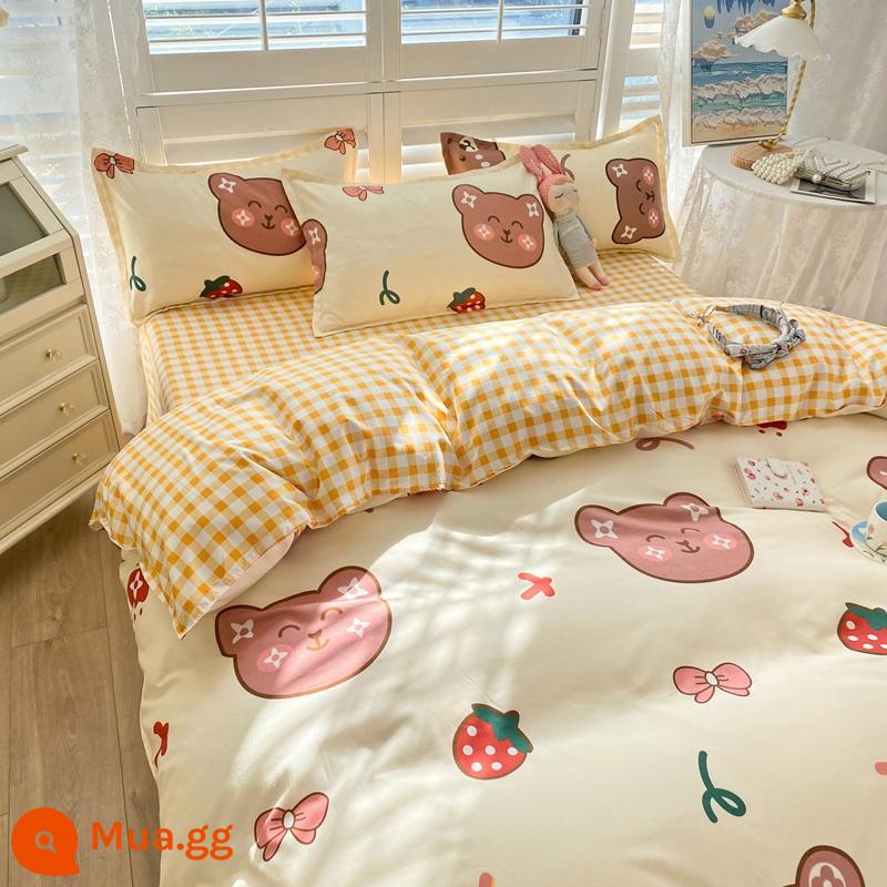 Bộ đồ giường 4 món mùa hè không cotton nguyên chất ga trải giường chải vỏ chăn ký túc xá sinh viên đơn 3 mảnh nữ - Gấu dễ thương [thoải mái với da, thích hợp để ngủ khỏa thân, không vón cục]