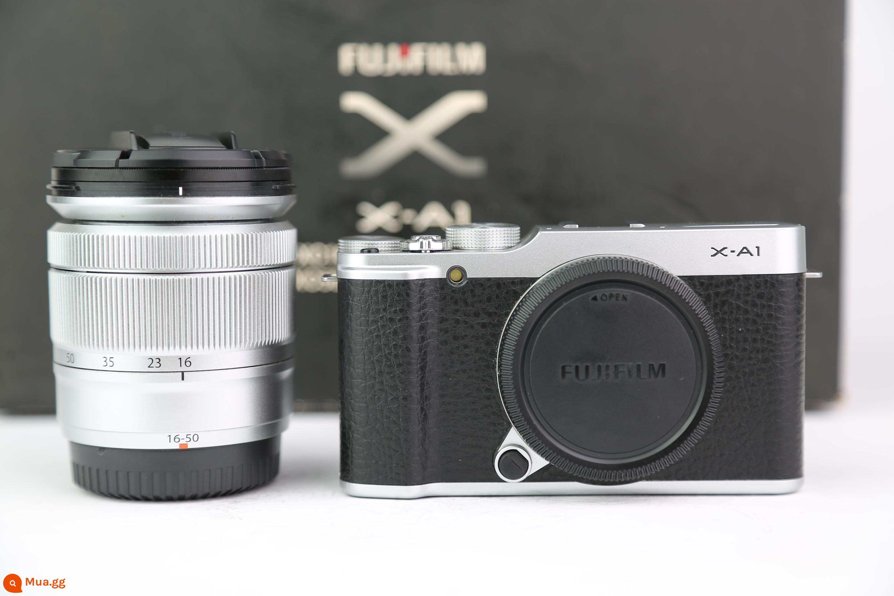 Máy ảnh cũ Fujifilm Fuji XA1 16-50 micro một mắt mô phỏng phim máy ảnh kỹ thuật số retro máy ảnh kỹ thuật số cũ volg nữ - Bạc 95 Shinfuji XA1 + hộp XC16-50 thế hệ thứ hai (3)