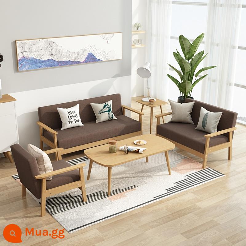 Ghế sofa gỗ rắn bàn cà phê kết hợp phòng cho thuê ghế đôi căn hộ nhỏ phòng khách vải tối giản hiện đại ghế văn phòng ba người - Màu nâu