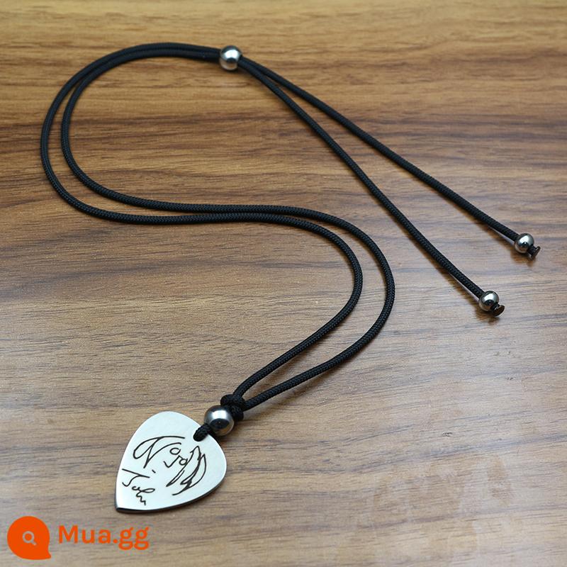 John Lennon Chọn Vòng Cổ Có Thể Chơi Ban Nhạc Kim Loại Thép Titan Tùy Chỉnh Nam Chữ Handmade Phụ Kiện Đàn Guitar Mặt Dây Chuyền - John Lennon chơi đàn bằng paracord đen