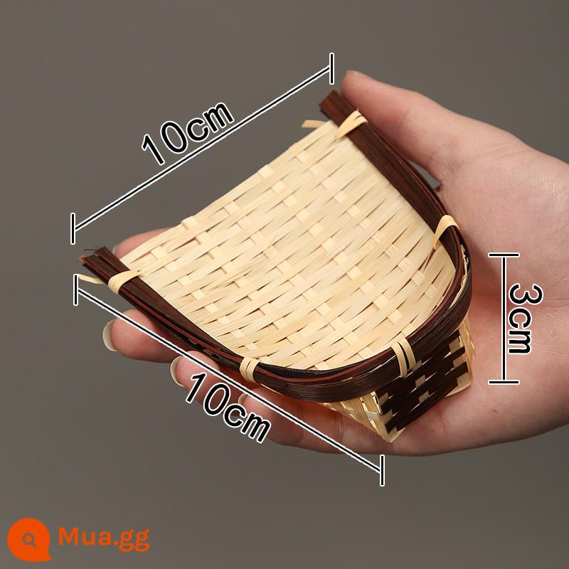 Rổ mini đan bằng tre đan bằng tay sáng tạo giỏ đựng trái cây nhỏ tại nhà lưu trữ lưu trữ món ăn bên rổ xẻng tre rửa gạo hót rác - hót rác mini màu nâu