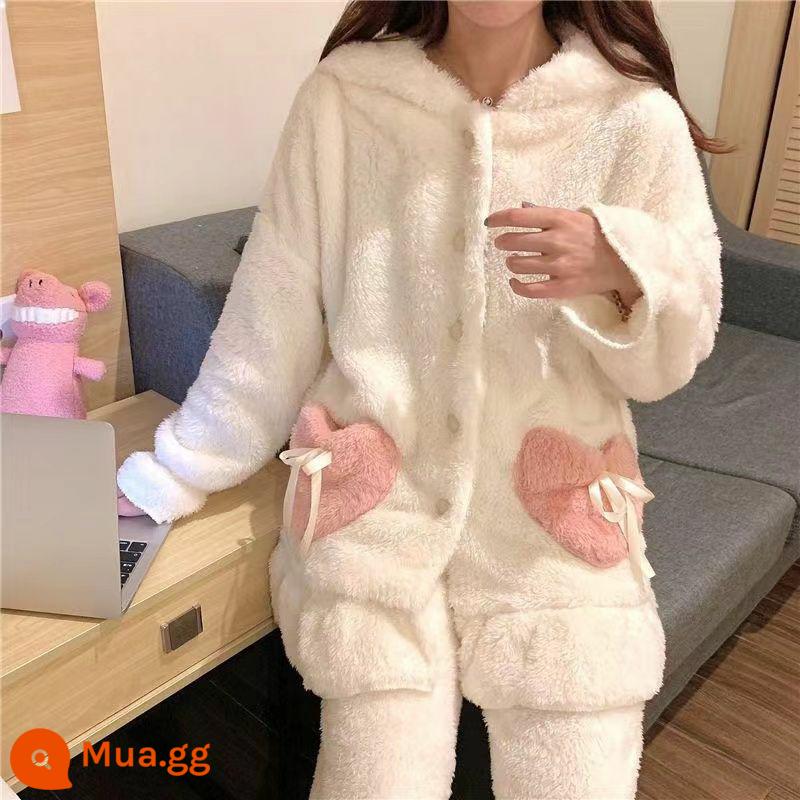 Bộ đồ ngủ lông cừu san hô phụ nữ có thể mặc flannel chất lượng cao mùa đông ấm áp mùa thu và mùa đông phù hợp với dịch vụ tại nhà - Phong cách nhung-tình yêu màu trắng