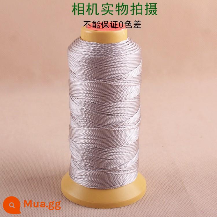 Dây hiệu ba con cá vàng làm mặt dây chuyền handmade sợi chỉ xâu chuỗi hạt đeo tay 3 6 sợi làm dây đỏ tua rua - Xám bạc (số màu: 484) 9 cổ phiếu