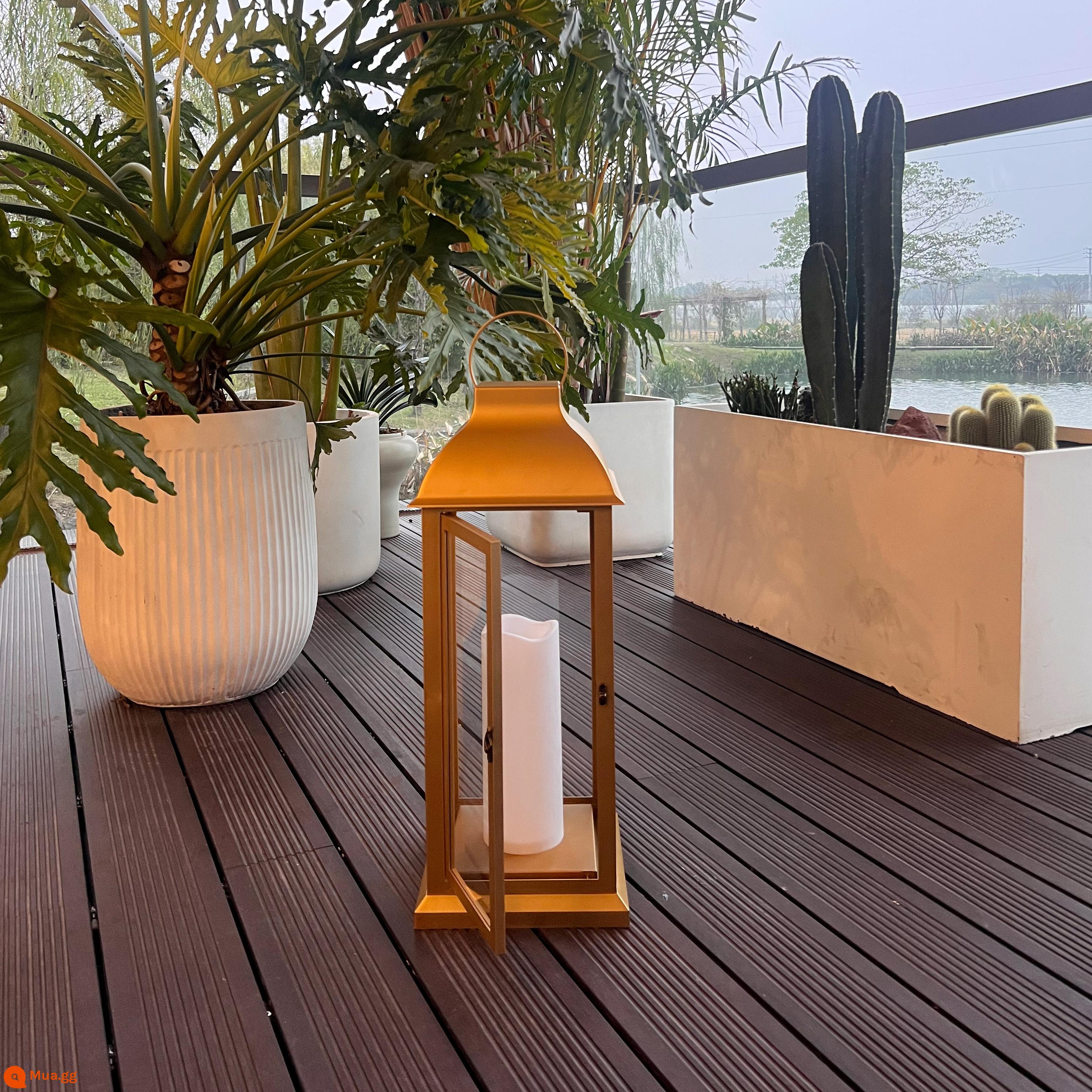 American Retro Outdoor Garden Mô phỏng Sàn nến Mở cửa Gale Light - vàng