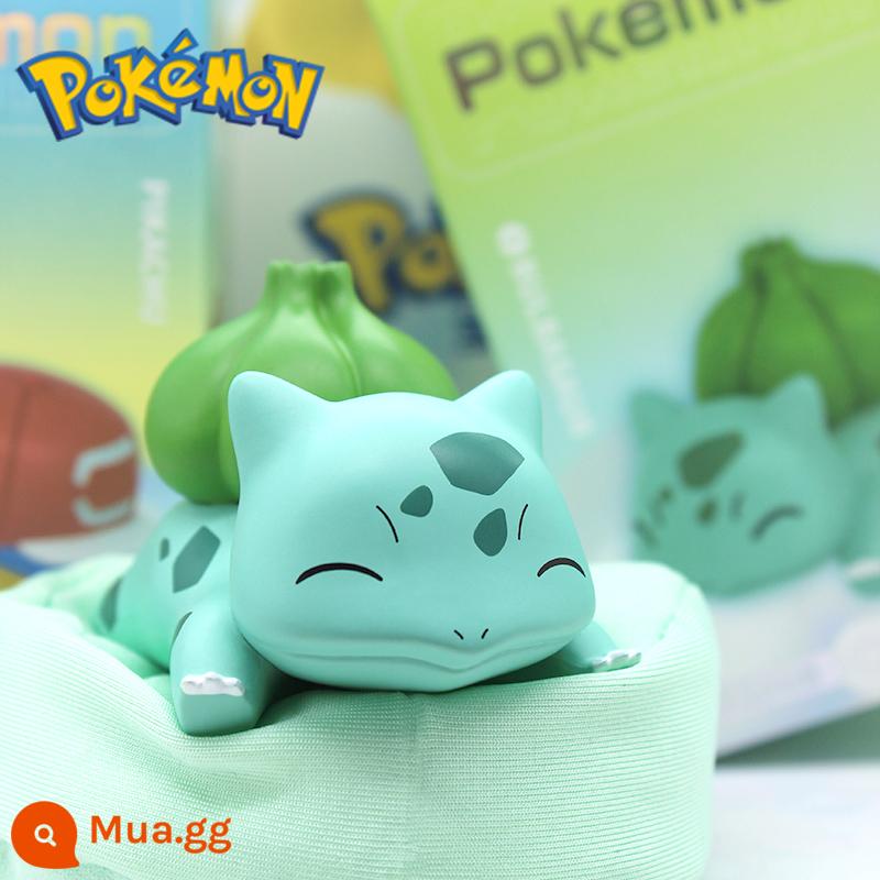 Elf Pokémon Pokémon Pikachu Model Tide Chơi hộp mù cô gái dễ thương máy tính để bàn đồ trang trí nhỏ - Tư thế ngủ Bulbasaur [chính hãng đi kèm hộp màu đệm và không có bình]