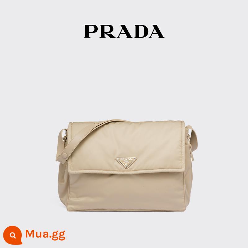 【Quà tặng】Túi đeo chéo cỡ lớn có đệm bằng nylon tái chế dành cho nữ của Prada/Prada Cini Túi đeo chéo - màu sa mạc