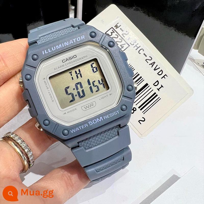 [Wang Hedi Same Style] Đồng Hồ Casio Nam Nữ Thể Thao Chống Nước Nhỏ Màu Bạc Nugget AE-1200WHD-1A - Phim miễn phí W-218HC-2A [màu xanh khói mù]