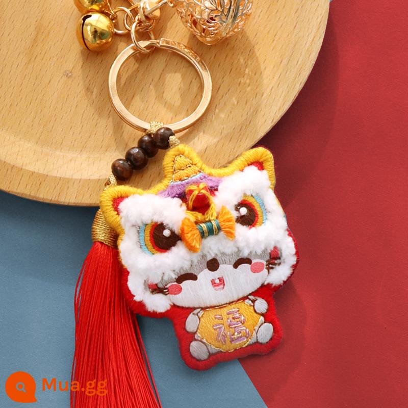 Đánh Thức Sư Tử Mặt Dây Chuyền Thêu Tự Làm Biểu Tượng Hòa Bình Handmade Thêu Gói Sinh Nhật Gửi Bố Gửi Bạn Trai Ô Tô Mặt Dây Chuyền - [Móc khóa Lion Dance Mouse] Miễn phí băng thêu + ngải cứu