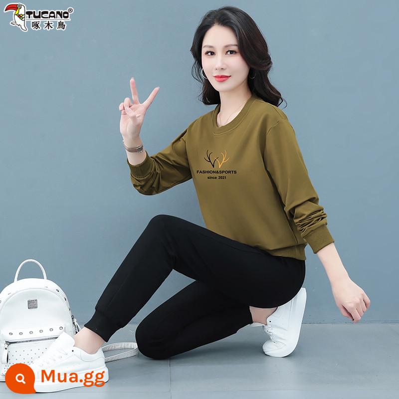 Bộ đồ thể thao chim gõ kiến nữ xuân thu 2023 mới thu đông dáng rộng cổ tròn cotton dày T chạy 2 bộ đồ - Xanh ô liu (bộ hai mảnh không có nhung)