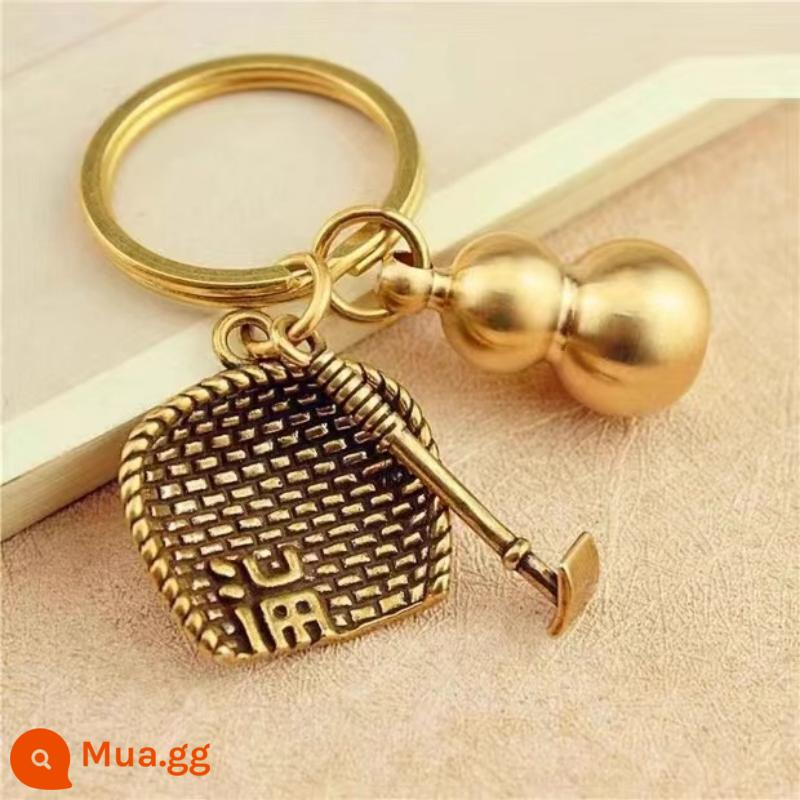 Cung hoàng đạo bầu hót rác cuốc móc chìa khóa ô tô mặt dây chuyền handmade vòng chìa khóa cao cấp và tinh tế - Thùng rác + cuốc + vòng tròn lớn + bầu bình