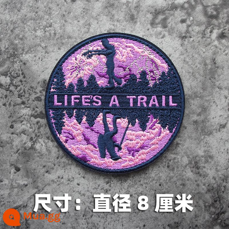 Thêu Velcro Scenic Morale Patch Phiêu lưu ngoài trời Cắm trại Traveller Keo Armband Morale Patch - Tím Nhạt CUỘC SỐNG LÀ MỘT CON ĐƯỜNG Halloween