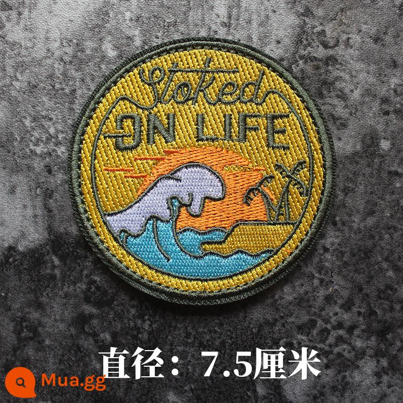 Thêu Velcro Scenic Morale Patch Phiêu lưu ngoài trời Cắm trại Traveller Keo Armband Morale Patch - Đánh vào cuộc sống