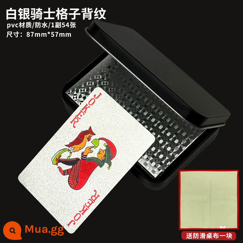 Vàng chơi bài nhựa PVC xi không thấm nước sáng tạo bạo chúa địa phương vàng kim loại bài poker lá vàng giao hàng hộp gỗ - Kẻ sọc bạc hiệp sĩ + hộp sắt bìa cứng, khăn trải bàn chống trượt miễn phí