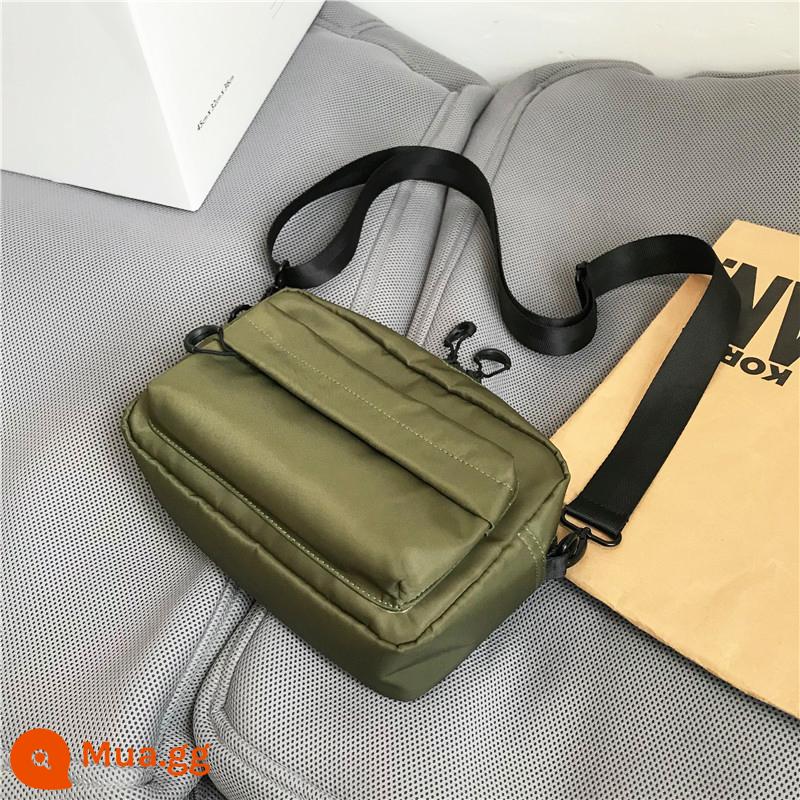 Túi satchel túi đeo chéo thông thường cho nam túi đeo vai ins thương hiệu hợp thời trang túi treo học sinh túi nhỏ xu hướng đường phố túi xách Nhật Bản - Quân đội xanh