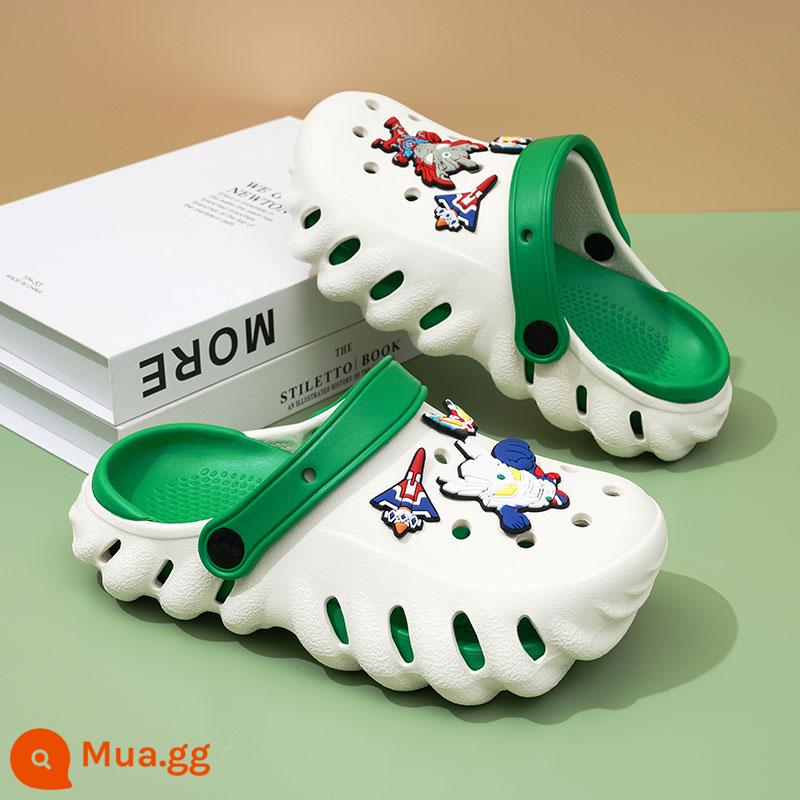 abckids giày xỏ lỗ trẻ em bé trai dép xăng đan mùa hè chống trượt trẻ em trung và lớn bé trai đi giày đi biển - Trắng và xanh (Ultraman)